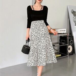 Midi skirt